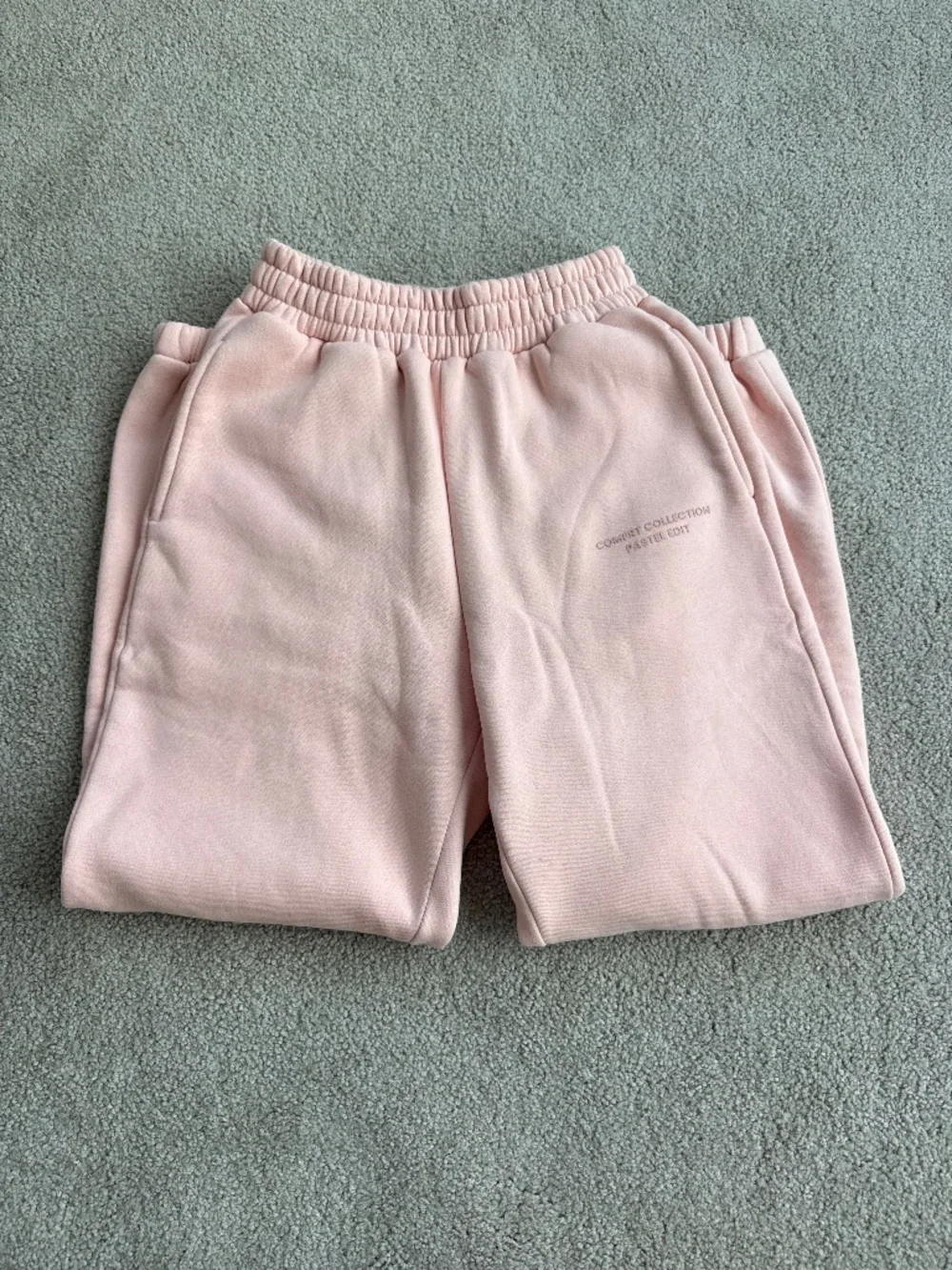 Comfrt Peach Pink Pastel Sweat Set - Picture 7 of 9